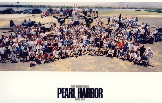 Pearl_Harbor-Ford_Island_2000