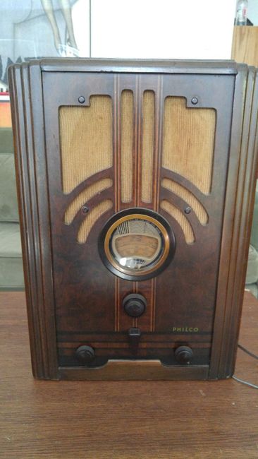 Philco_38-610