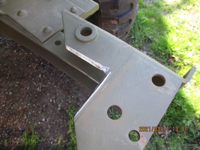 Repairing_Front_Bumper_Mounts_4_
