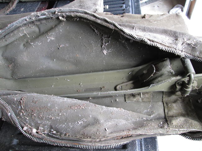 Rifle_Case_Inside