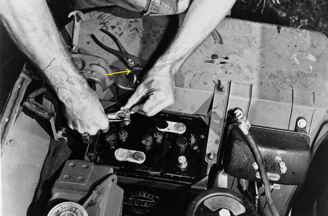 Rockhampton_pliers_-_FEATURE
