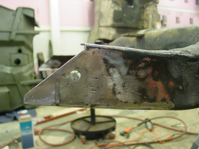 REPAIRED SLAT FRAME HORN