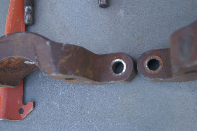 Shock Bracket E