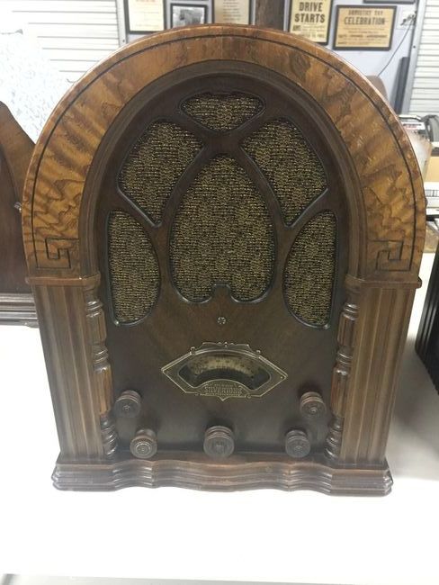 Silvertone_1584