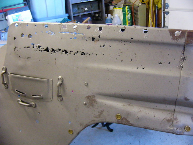 Sump_AC_wing_screws_004