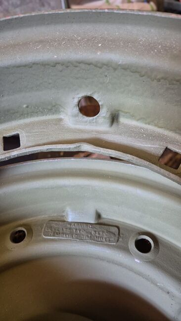 TYRE plate on CB rim