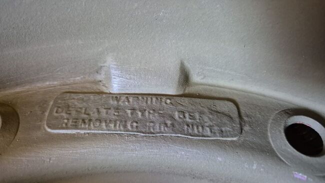 TYRE plate on CB rim