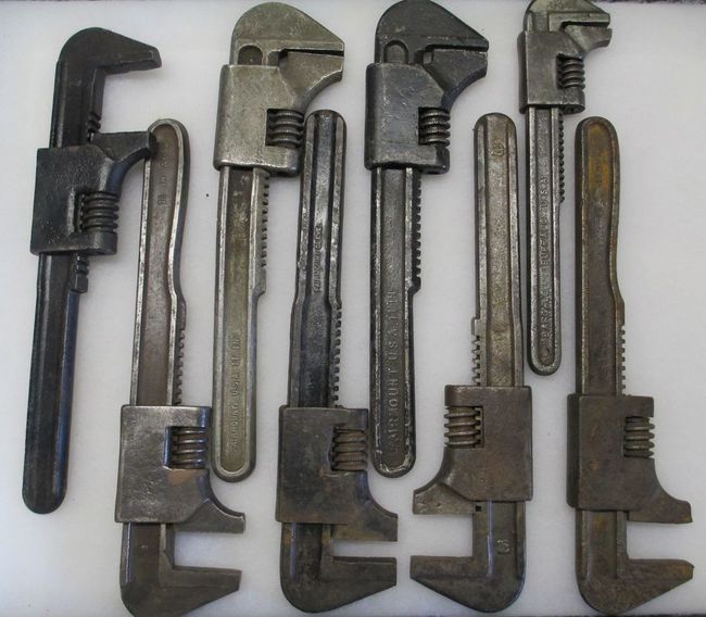 Tool_Lot_adjustable_wrenches