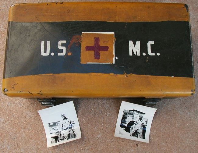 USMC WW2 First Aid Kit Box
