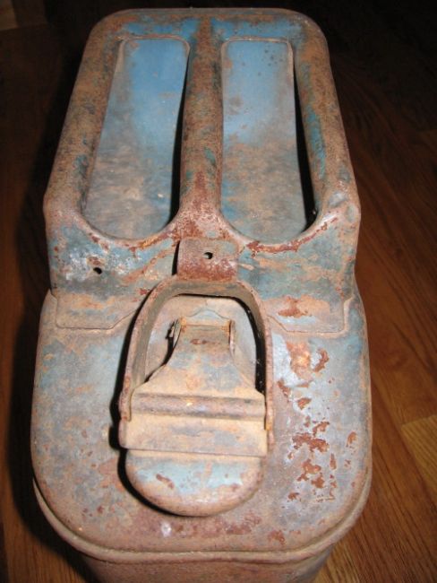 USMC camlock handle hole