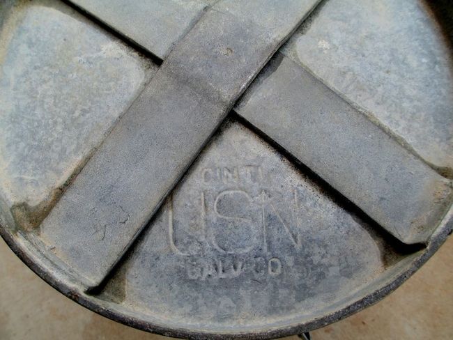 USN_Galvanized_Bucket