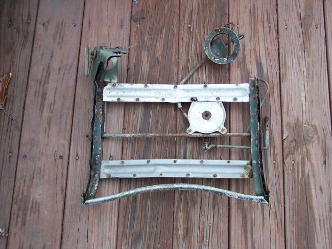 Unknown_Seat_002