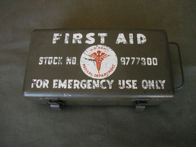 WW2 Halperin First Aid Kit