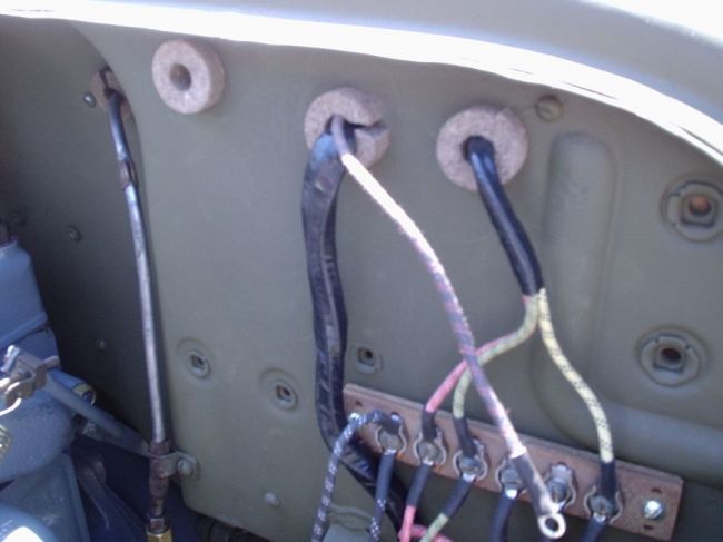 WWII_JEEP_STEERING_WHEEL_011