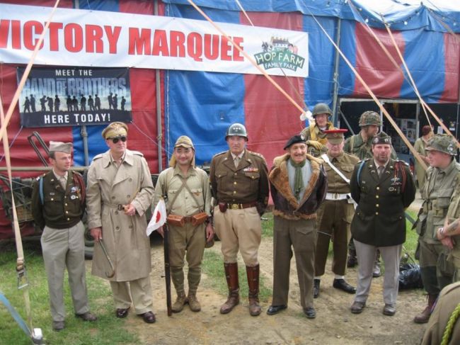 War &amp; Peac 2008