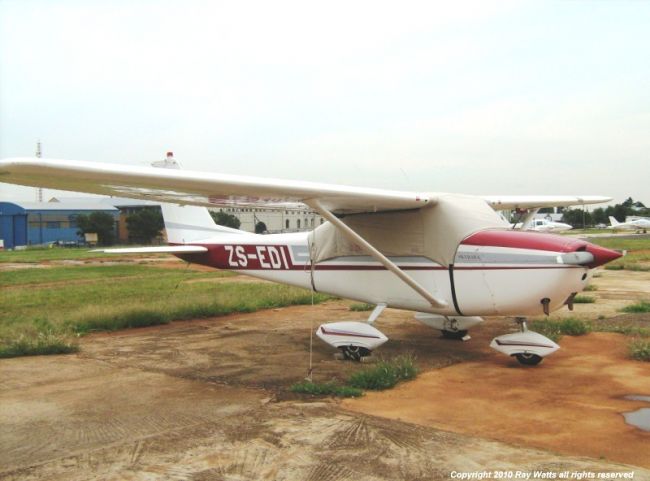 ZS-EDI_20100227_FAGC_017