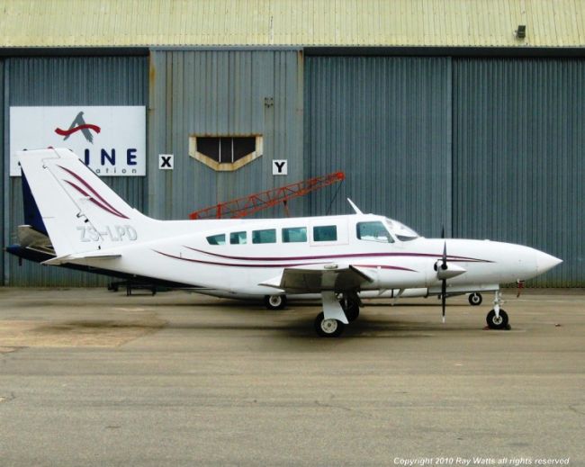 ZS-LPD_20100227_FAGC_006