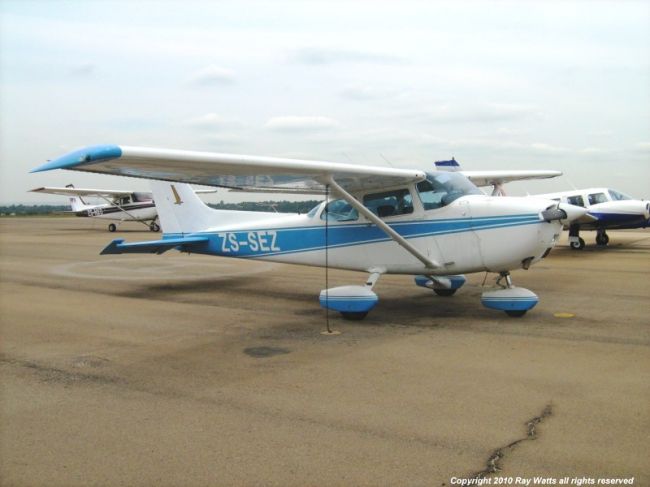 ZS-SEZ_20100227_FAGC_002