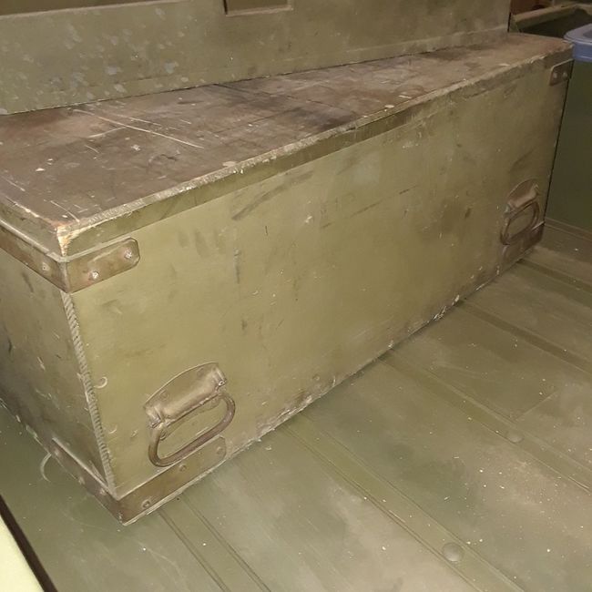 b54