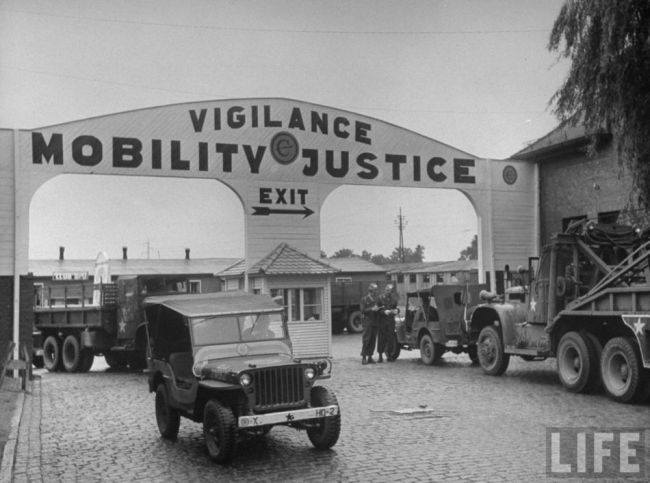 Front gate of constabulary headquarters.