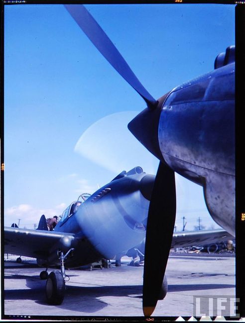 cw044