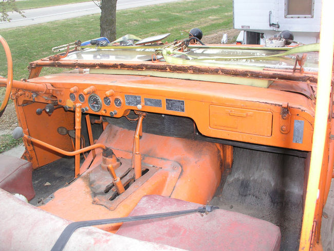 1944 T-233 dashboard