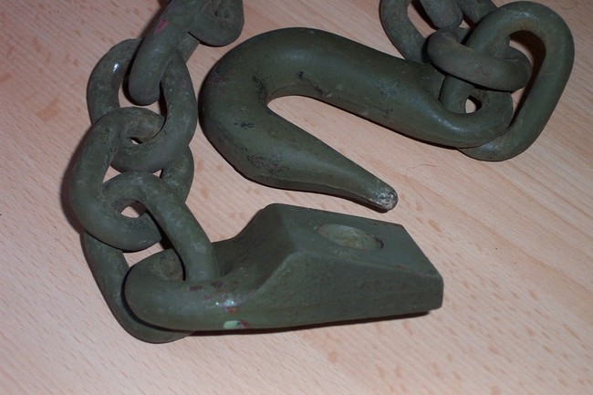 MB-T. Trailer Chain