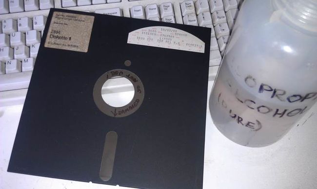 IBM diskette IPA cleaning test