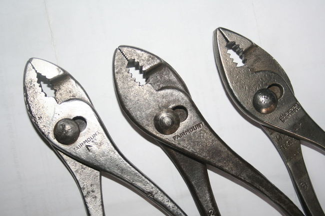 fairmount_pliers1
