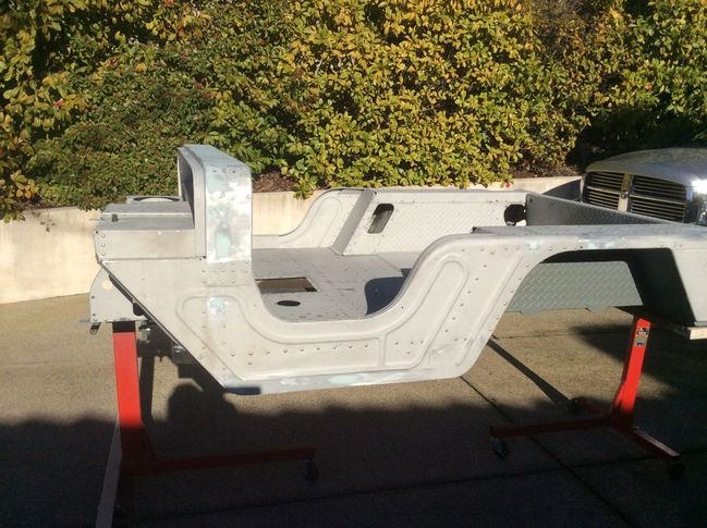 Mite tub side