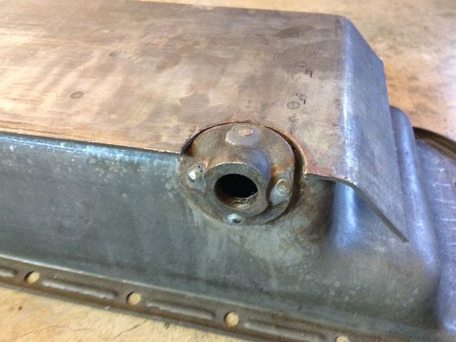 Oil pan riveted flange