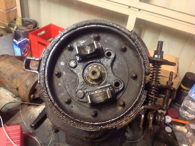 Rear ready to pull apart for rebuild