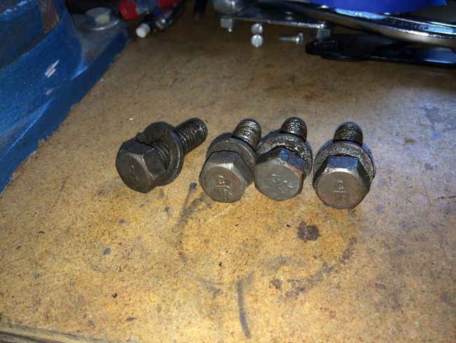 Bellhousing to trans bolts CTR