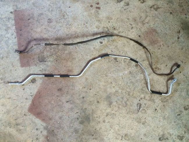 MB brake line, front axle RH - original and repro