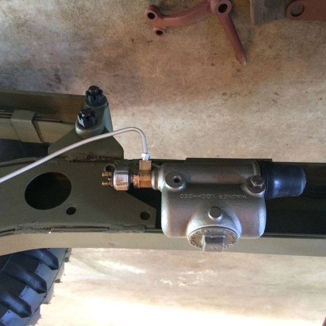 Wagner master cylinder RH installed