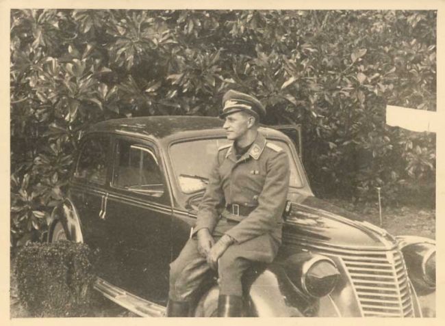 Staff Car