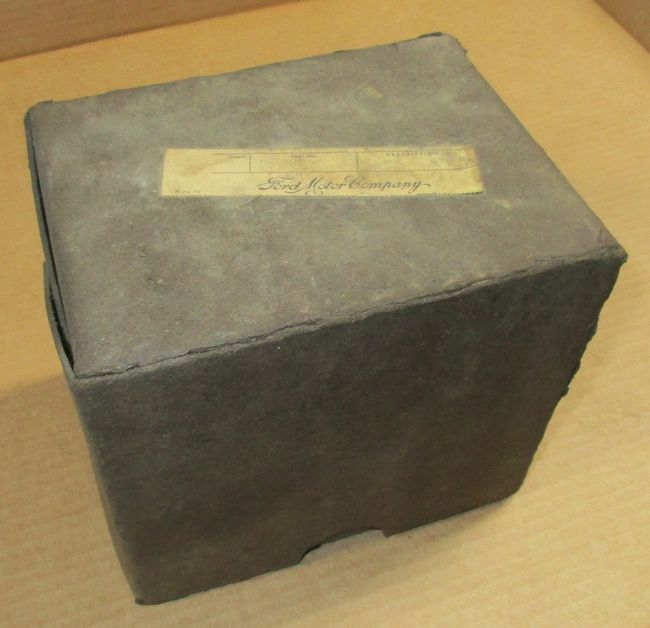 Ford box holding Seelites