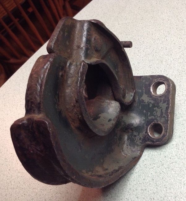 Willys stamped pintle hook end view