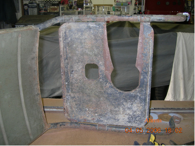 seat_frt_driver_big_hole_copy