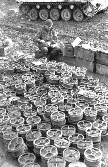 pile_of_mines