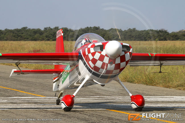 Slick 360 ZU-DXX Krugersdorp Airfield FAKD