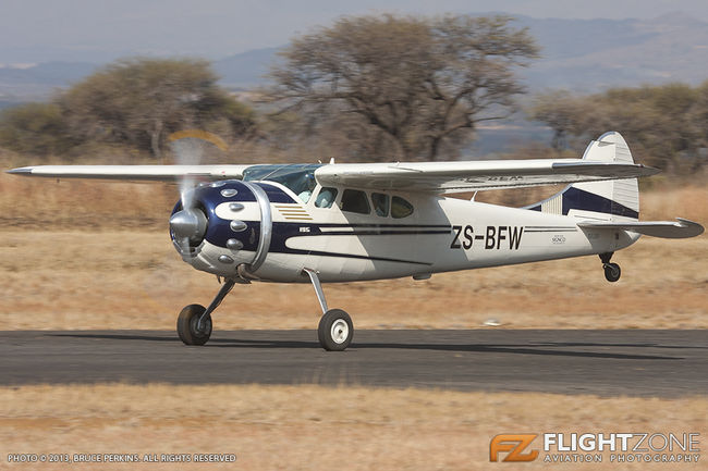Cessna 195 ZS-BFW Brits Airfield FABS