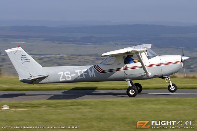 Cessna 150 ZS-IFM Krugersdorp Airfield FAKR