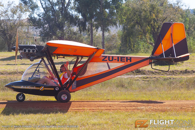 Micro Aviation Bat Hawk ZU-IEM Rhino Park Airfield
