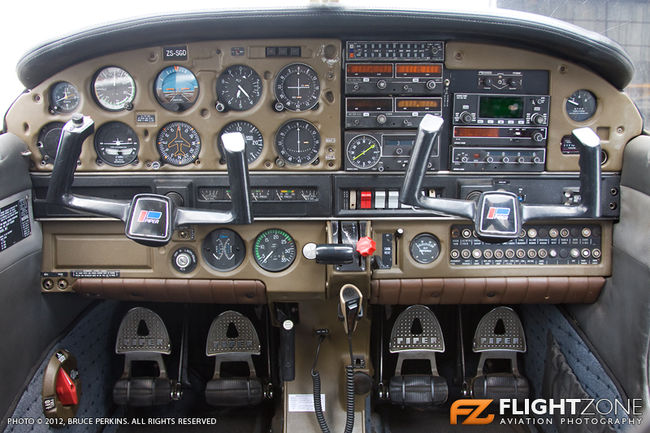 Cockpit of Piper PA-28-161 Warrior ZS-SGD