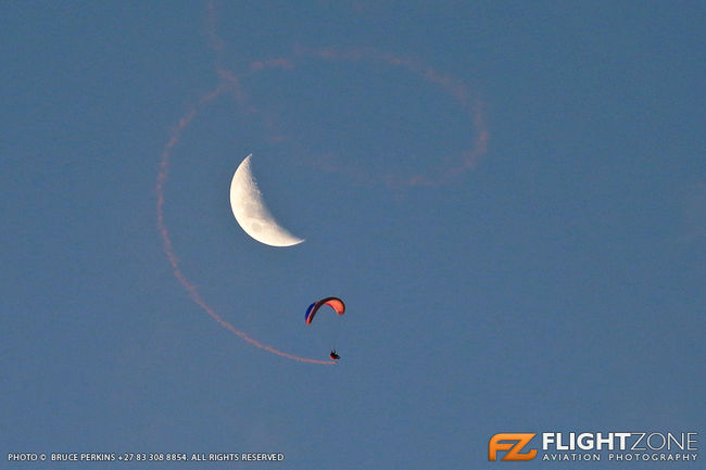 Paraglider Wonderboom Airport FAWB