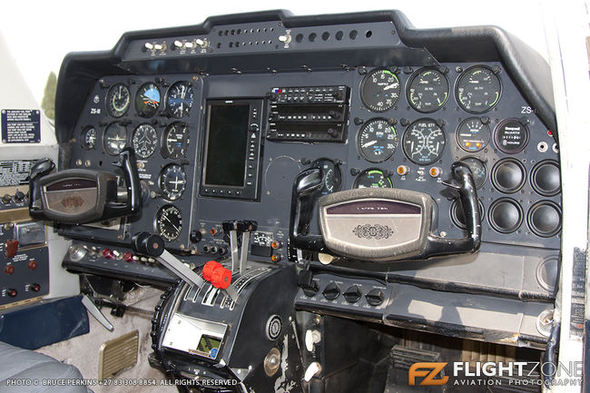 Cessna 310 ZS-III Rand Airport FAGM