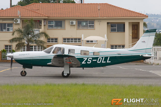 Piper PA-32R-301T Saratoga II TC ZS-OLL Rand Airport FAGM