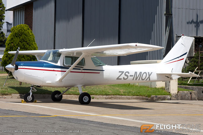 Cessna 152 ZS-MOX Rand Airport FAGM