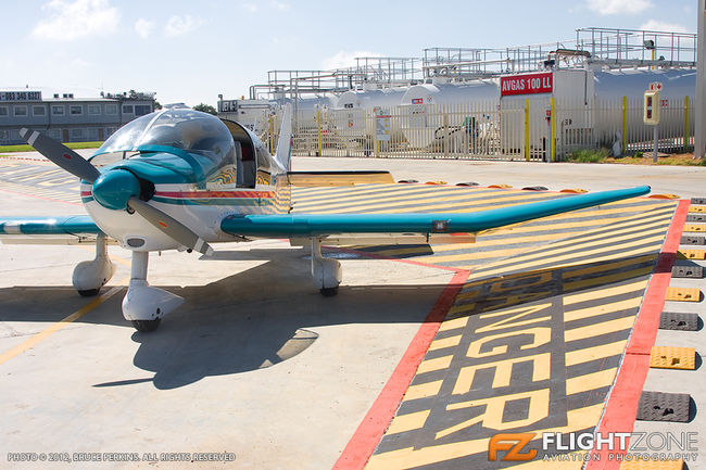 Robin DR400 ZS-JSV Rand Airport FAGM